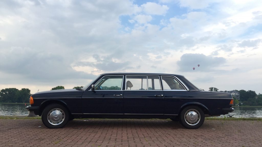 Mercedes-Benz Oldtimer Limousine in Rostock